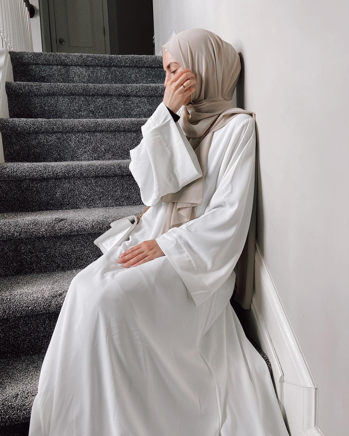 Khatijah Abaya - White
