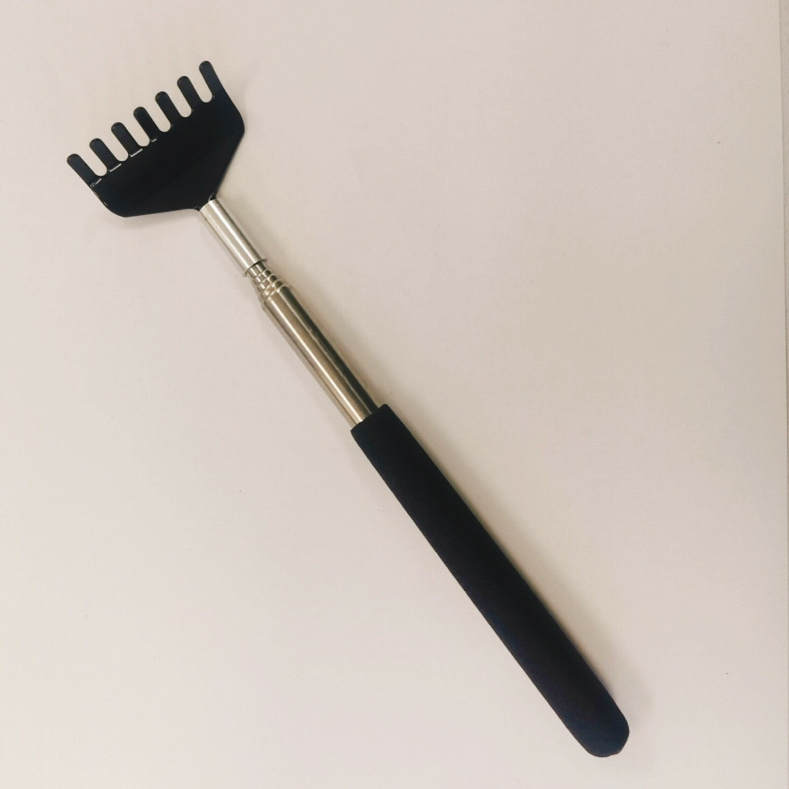 Back scratcher Extendable metal claw telescoping backscratcher massager extend